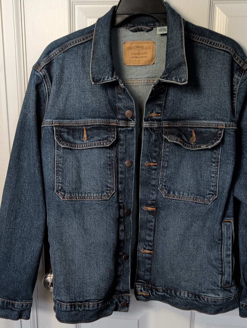 Levi's Men's Dark Blue Denim Jacket with Chest Pockets